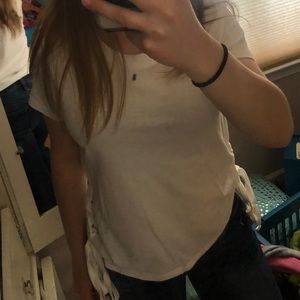 Aeropostale White T-Shirt